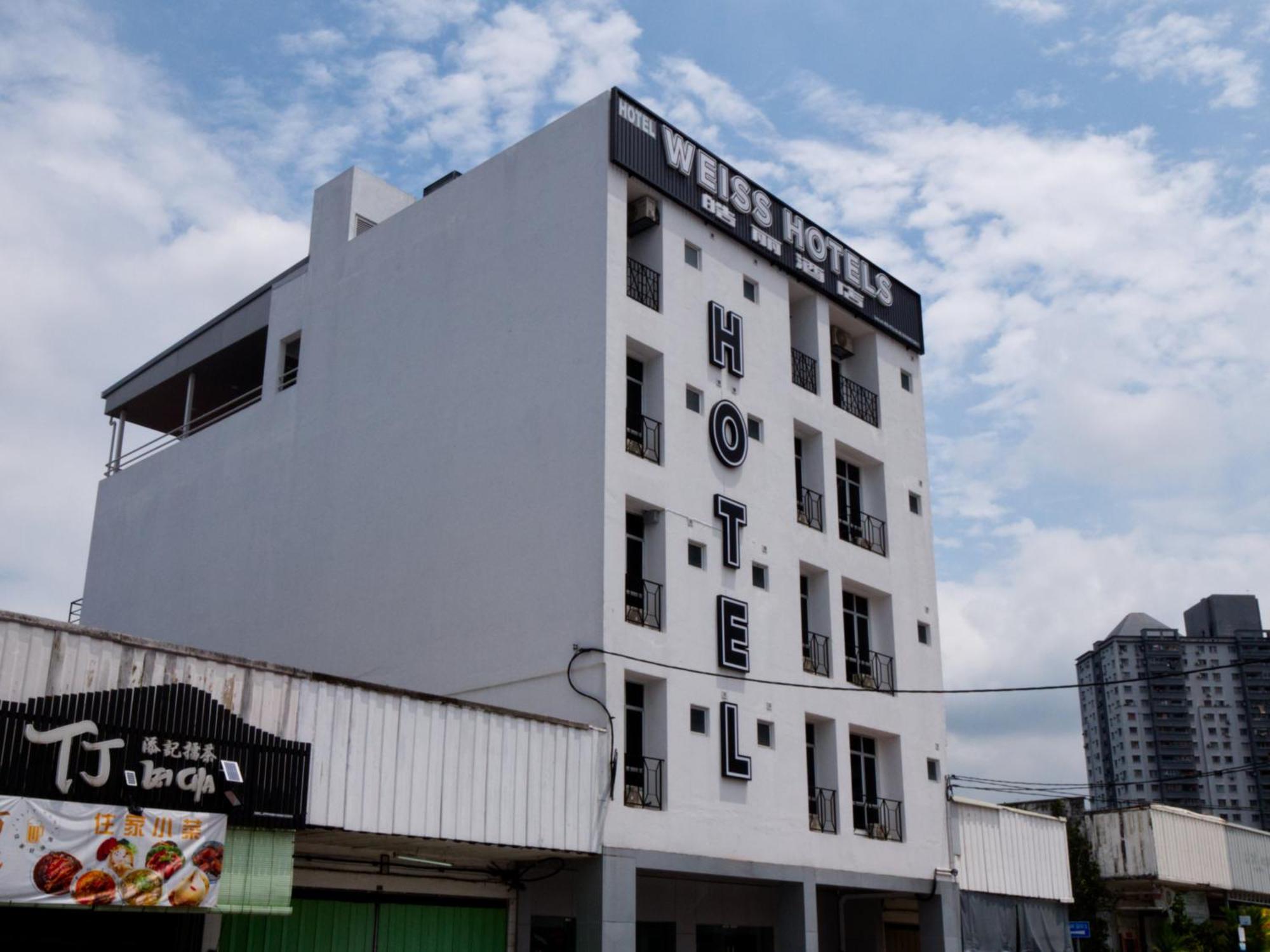 Weiss Hotels Kepong Baru Kampong Jawa Tengah Exteriör bild