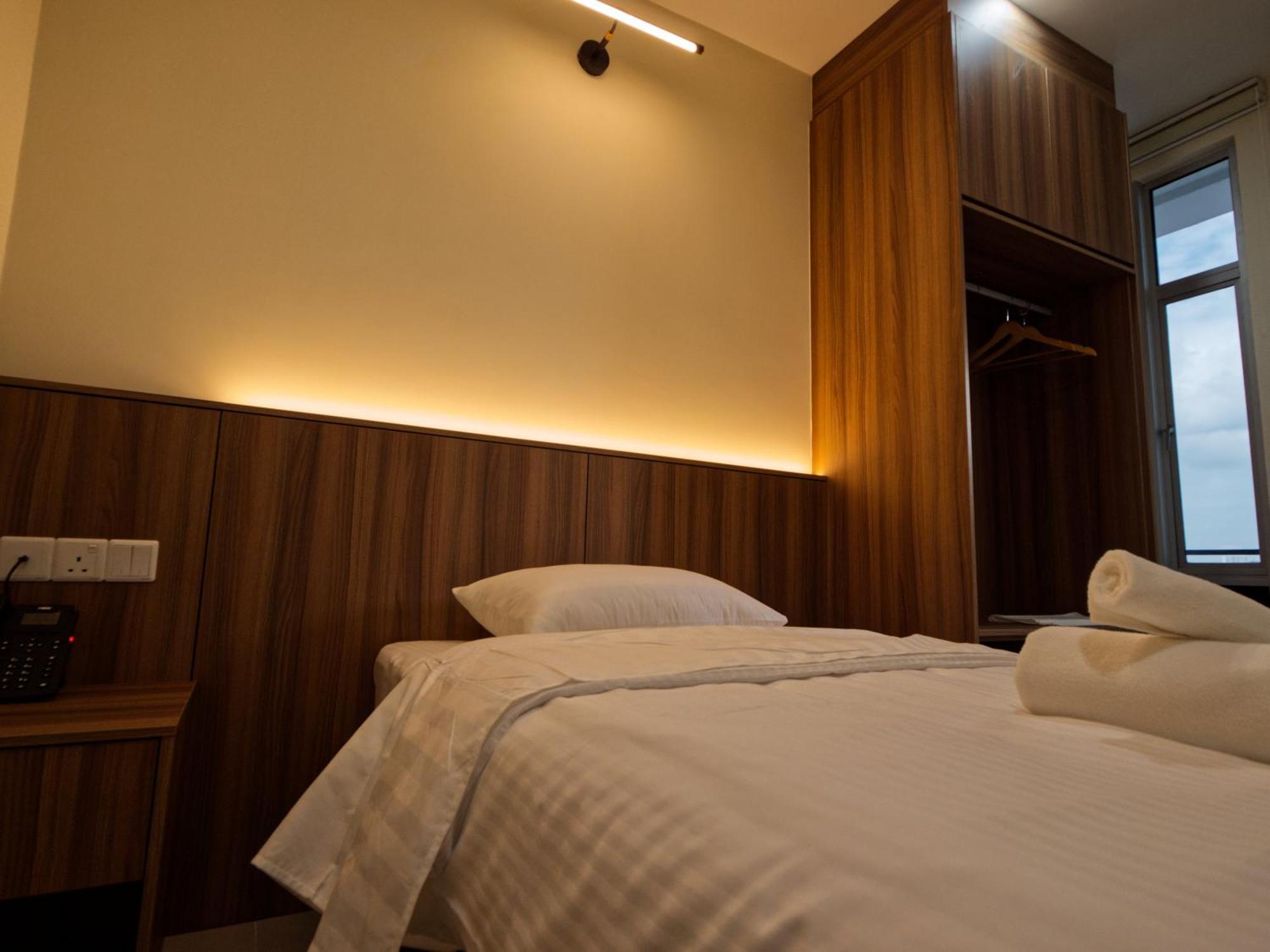 Weiss Hotels Kepong Baru Kampong Jawa Tengah Rum bild